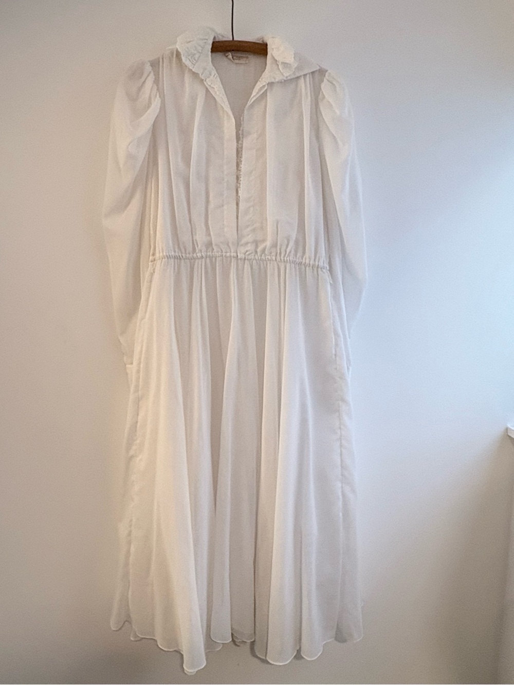 Vintage sheer white 70s Gunne Sax-style dress, sz L, by Bonnie Strauss
